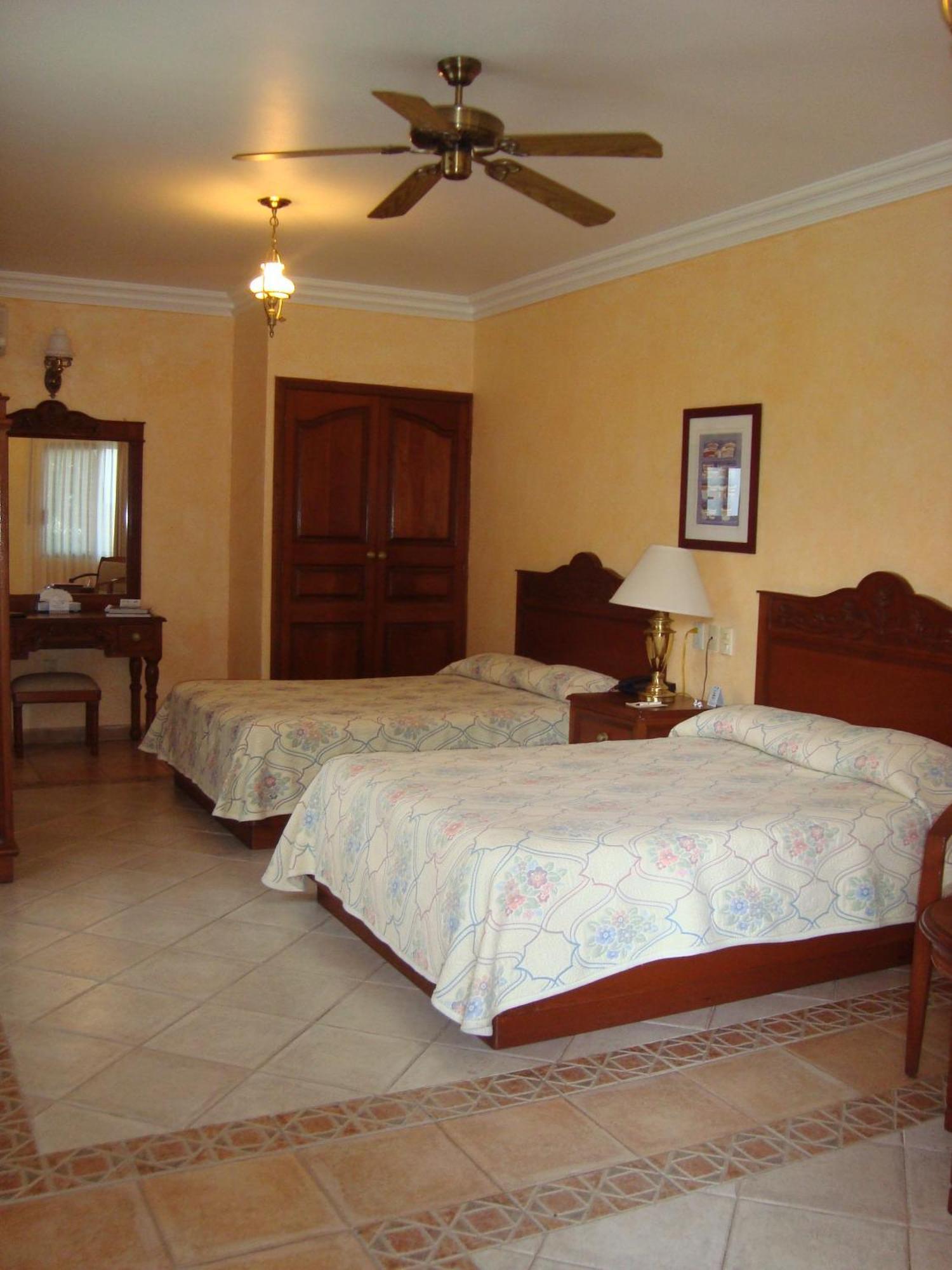 Hotel Vista Hermosa Cuernavaca Bagian luar foto